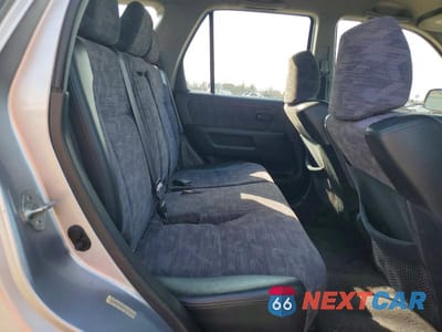 Zdjęcie 11 z 12 samochodu: 2002 HONDA CR-V LX VIN:JHLRD78462C075303 - miniatura