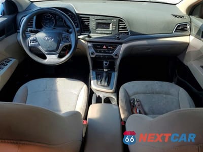 Zdjęcie 8 z 11 samochodu: 2018 HYUNDAI ELANTRA SE VIN:5NPD74LF7JH334180 - miniatura