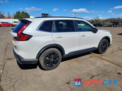 Trzecie zdjęcie samochodu z tyłu: 2024 HONDA CR-V SPORT TOURING VIN:2HKRS6H93RH802114 - miniatura