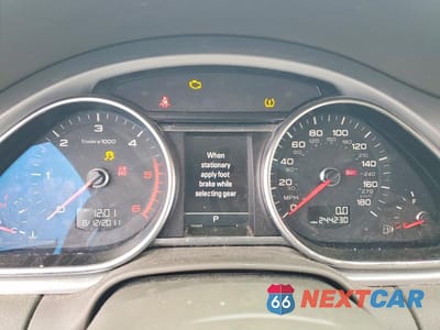 Zdjęcie 9 z 12 samochodu: 2012 AUDI Q7 PREMIUM PLUS VIN:WA1LMAFE4CD006904 - miniatura