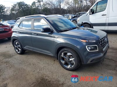 Czwarte zdjęcie samochodu z boku: 2025 HYUNDAI VENUE LIMITED VIN:KMHRC8A34SU370087 - miniatura