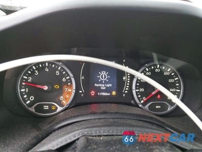 Zdjęcie 9 z 13 samochodu: 2015 JEEP RENAGADE VIN:ZACCJBBT0FPB73781 - miniatura