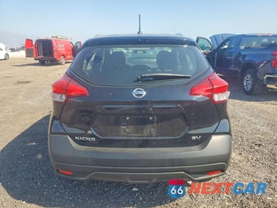 Zdjęcie 6 z 12 samochodu: 2018 NISSAN KICKS SV VIN:3N1CP5CU4JL543721 - miniatura