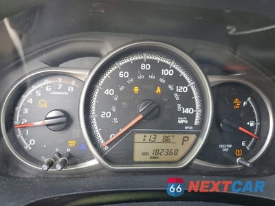 Zdjęcie 9 z 12 samochodu: 2017 TOYOTA YARIS VIN:VNKKTUD33HA073839 - miniatura