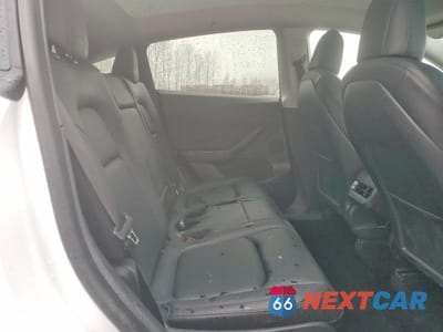 Zdjęcie 11 z 13 samochodu: 2021 TESLA MODEL Y VIN:5YJYGAEE5MF196386 - miniatura