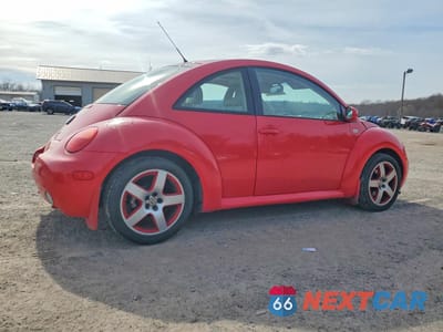 Trzecie zdjęcie samochodu z tyłu: 2001 VOLKSWAGEN NEW BEETLE GLS SPORT VIN:3VWED21C81M478337 - miniatura