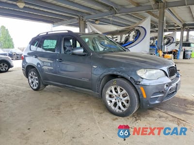 Czwarte zdjęcie samochodu z boku: 2012 BMW X5 XDRIVE35I VIN:5UXZV4C57CL988533 - miniatura