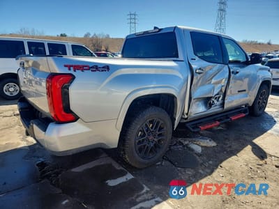 Trzecie zdjęcie samochodu z tyłu: 2023 TOYOTA TUNDRA SR5 VIN:5TFLA5DB8PX086324 - miniatura