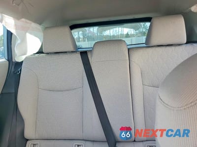 Zdjęcie 10 z 13 samochodu: 2025 TOYOTA COROLLA CROSS L VIN:7MUAAAAG1SV139319 - miniatura
