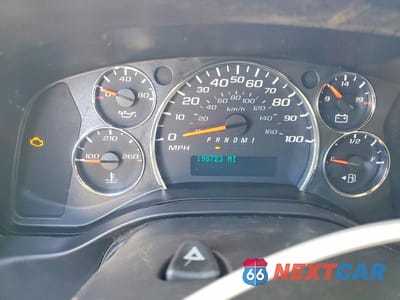 Zdjęcie 9 z 13 samochodu: 2017 CHEV EXPRESS G2500 VIN:1GCWGAFF9H1162061 - miniatura