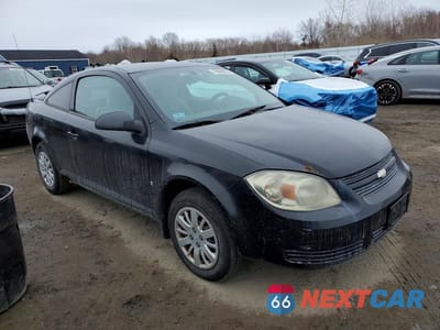 Czwarte zdjęcie samochodu z boku: 2009 CHEVROLET COBALT LS VIN:1G1AK18H097155739 - miniatura