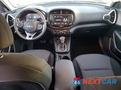 Zdjęcie 8 z 13 samochodu: 2023 KIA SOUL LX VIN:KNDJ23AU0P7894505 - miniatura