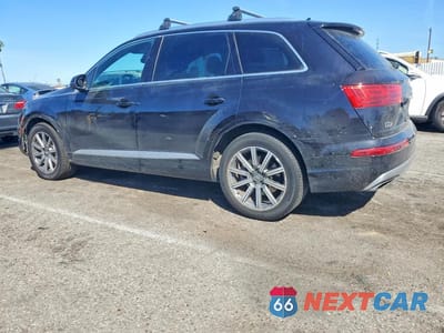 Drugie zdjęcie samochodu z przodu: 2019 AUDI Q7 PREMIUM PLUS VIN:WA1LAAF71KD047189 - miniatura