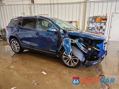 Czwarte zdjęcie samochodu z boku: 2021 GMC TERRAIN SLT VIN:3GKALVEV9ML323098 - miniatura