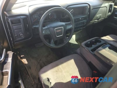 Zdjęcie 8 z 11 samochodu: 2018 GMC SIERRA C1500 VIN:1GTN1LEC1JZ900149 - miniatura