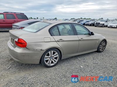 Trzecie zdjęcie samochodu z tyłu: 2008 BMW 328 I VIN:WBAVA37518NL54384 - miniatura