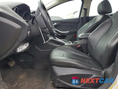 Zdjęcie 7 z 11 samochodu: 2013 FORD FOCUS SE VIN:1FADP3K23DL260951 - miniatura