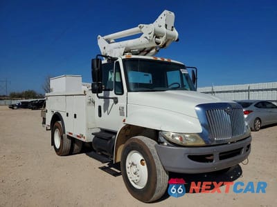 2007 INTERNATIONAL 4200 BUCKET TRUCK 1HTMPAFL27H340897 - główne zdjęcie licytacji z USA - miniatura