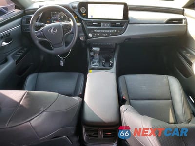 Zdjęcie 8 z 12 samochodu: 2024 LEXUS ES 300H BASE VIN:58ADA1C1XRU052481 - miniatura