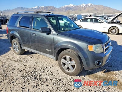 Czwarte zdjęcie samochodu z boku: 2008 FORD ESCAPE LIMITED VIN:1FMCU94168KD21772 - miniatura