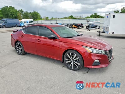 Czwarte zdjęcie samochodu z boku: 2019 NISSAN ALTIMA 2.5 SR VIN:1N4BL4CV1KC212248 - miniatura