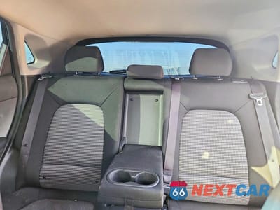 Zdjęcie 10 z 13 samochodu: 2021 HYUNDAI KONA SEL VIN:KM8K22AA7MU724042 - miniatura