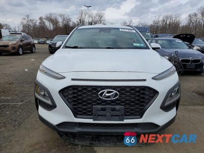 Piąte zdjęcie samochodu w środku: 2019 HYUNDAI KONA SEL VIN:KM8K2CAA6KU210850 - miniatura