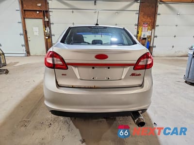Zdjęcie 6 z 12 samochodu: 2013 FORD FIESTA SE VIN:3FADP4BJ8DM207383 - miniatura