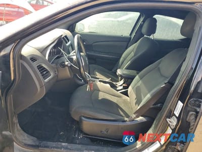 Zdjęcie 7 z 12 samochodu: 2012 DODGE AVENGER SXT VIN:1C3CDZCB1CN137222 - miniatura