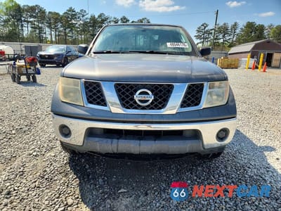 Piąte zdjęcie samochodu w środku: 2006 NISSAN FRONTIER SE VIN:1N6AD06U66C452946 - miniatura