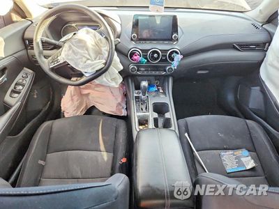 Zdjęcie 8 z 12 samochodu: 2021 NISSAN SENTRA VIN:3N1AB8CV6MY295544 - miniatura