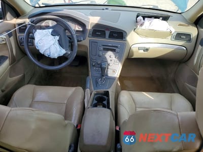 Zdjęcie 8 z 12 samochodu: 2001 VOLVO S60 T5 VIN:YV1RS53D612040872 - miniatura