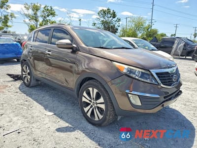 Czwarte zdjęcie samochodu z boku: 2012 KIA SPORTAGE EX VIN:KNDPC3A24C7185415 - miniatura
