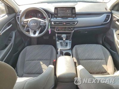 Zdjęcie 8 z 13 samochodu: 2023 KIA SELTOS LX VIN:KNDEPCAA6P7453745 - miniatura