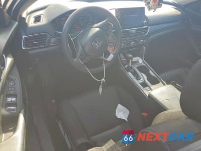 Zdjęcie 8 z 12 samochodu: 2018 HONDA ACCORD LX VIN:1HGCV1F11JA127924 - miniatura
