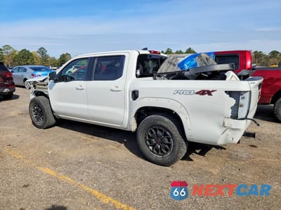 Drugie zdjęcie samochodu z przodu: 2023 NISSAN FRONTIER PRO-4X VIN:1N6ED1EKXPN622366 - miniatura