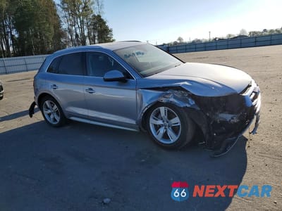 Czwarte zdjęcie samochodu z boku: 2019 AUDI Q5 PREMIUM PLUS VIN:WA1BNAFY4K2028706 - miniatura