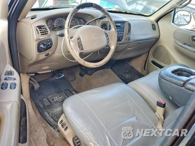 Zdjęcie 8 z 12 samochodu: 2001 FORD F150 VIN:2FTRX07L81CA15889 - miniatura