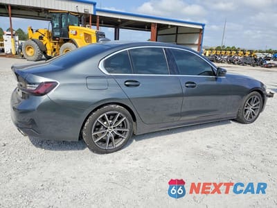 Trzecie zdjęcie samochodu z tyłu: 2021 BMW 330I VIN:3MW5R1J05M8C11610 - miniatura