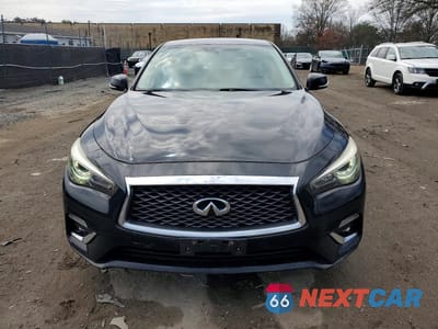 Piąte zdjęcie samochodu w środku: 2018 INFINITI Q50 3.0T LUXE VIN:JN1EV7AR7JM431493 - miniatura