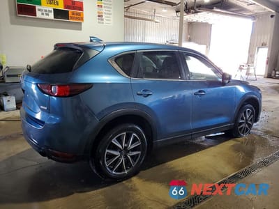 Trzecie zdjęcie samochodu z tyłu: 2018 MAZDA CX-5 TOURING VIN:JM3KFBCM3J0410348 - miniatura