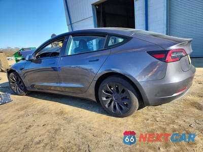 Drugie zdjęcie samochodu z przodu: 2023 TESLA MODEL 3 VIN:5YJ3E1EAXPF692494 - miniatura