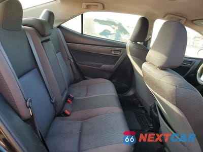 Zdjęcie 10 z 11 samochodu: 2018 TOYOTA COROLLA LE VIN:5YFBURHE5JP755184 - miniatura