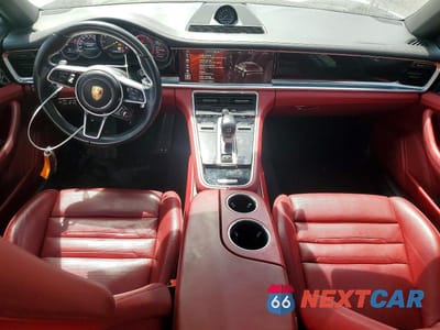 Zdjęcie 8 z 12 samochodu: 2018 PORSCHE PANAMERA 4 E-HYBRID VIN:WP0AE2A73JL130318 - miniatura