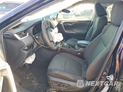 Zdjęcie 7 z 13 samochodu: 2023 TOYOTA RAV4 XLE VIN:2T3W1RFV8PW246489 - miniatura