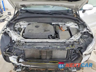 Zdjęcie 12 z 13 samochodu: 2020 VOLVO XC60 T8 MOMENTUM VIN:YV4BR0DK7L1516359 - miniatura