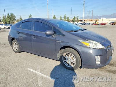 Czwarte zdjęcie samochodu z boku: 2011 TOYOTA PRIUS TWO VIN:JTDKN3DU5B1471793 - miniatura