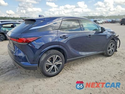 Trzecie zdjęcie samochodu z tyłu: 2024 LEXUS RX 350H PREMIUM VIN:2T2BBMCA4RC045259 - miniatura