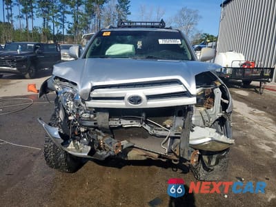 Piąte zdjęcie samochodu w środku: 2004 TOYOTA 4RUNNER LIMITED VIN:JTEZU17R348010983 - miniatura