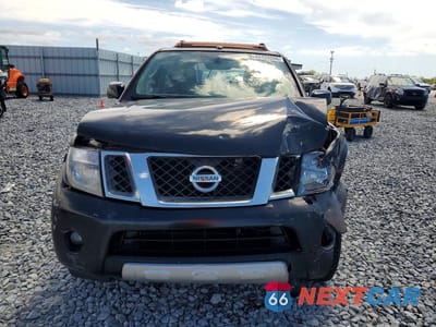 Piąte zdjęcie samochodu w środku: 2010 NISSAN PATHFINDER S VIN:5N1AR1NB5AC605704 - miniatura